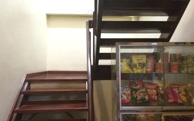 Pon 1 Hotel