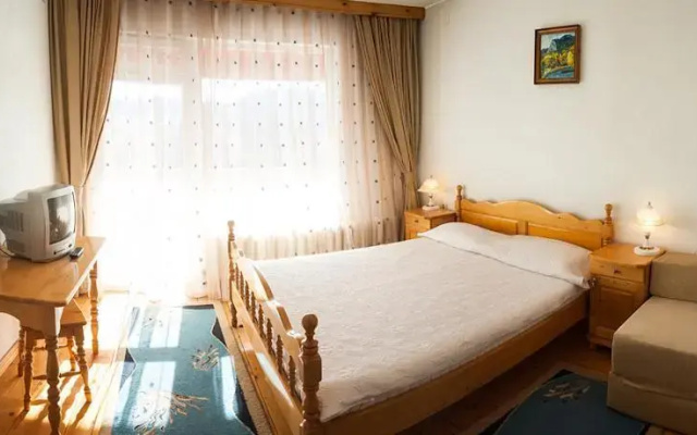 Guest House Sarievi