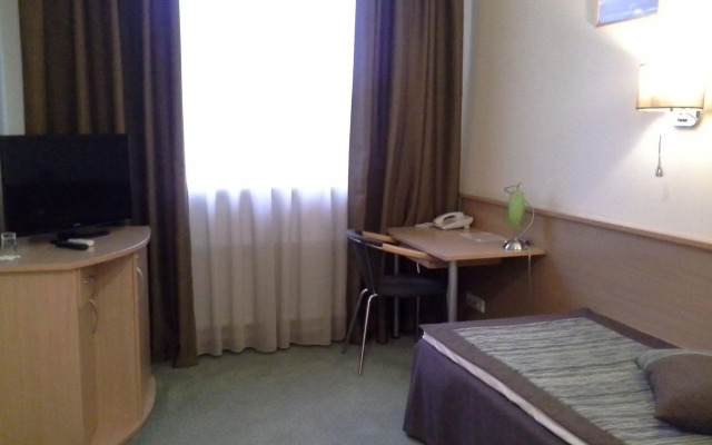 Sky High Hotel