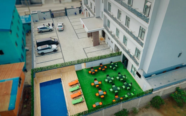 Huxton Hotel