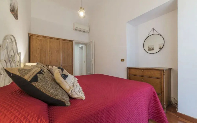 Piazza del Popolo Elegant Apartment