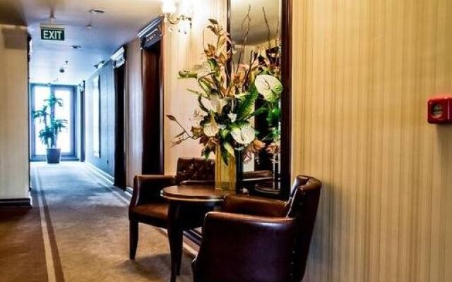 Grand Work Hotel