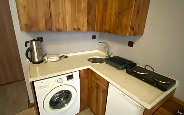 Alma Port Suites