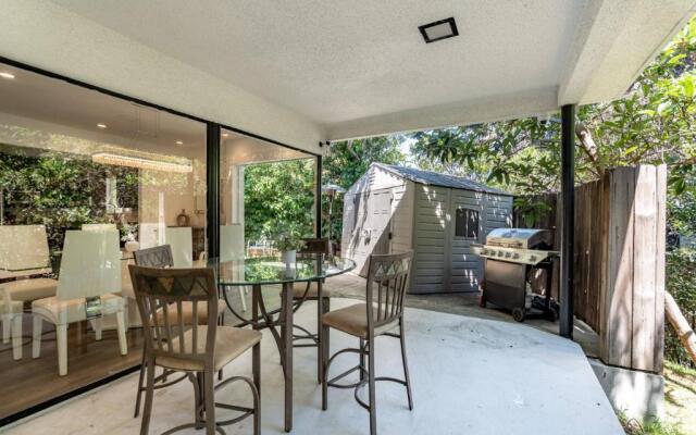 Multiview Manor