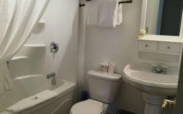 Avonlea Cottages