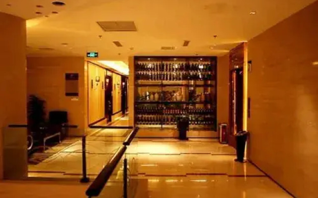 Qingdao Minlian Kaixuan Hotel