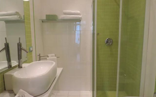 Fegina Deluxe 3 Bedrooms 3 Bathrooms