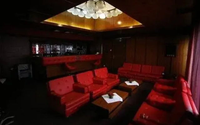 Golden Inn Hotel
