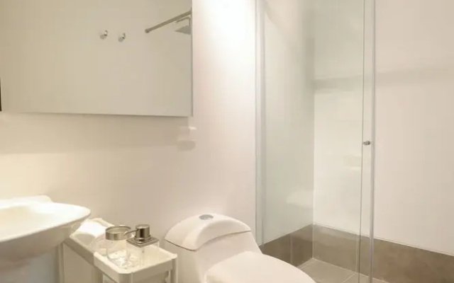 letoH 69