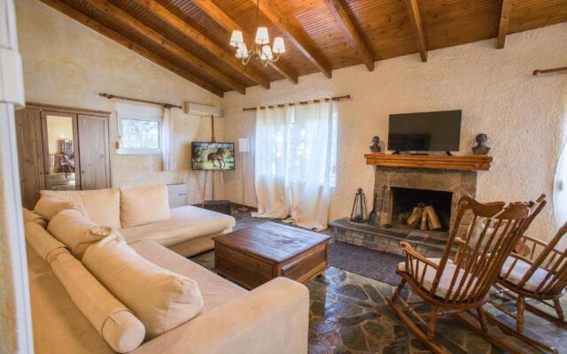 Raise Polydrosos Mountain stay