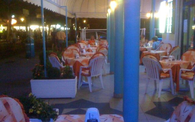 Hotel Trovatore