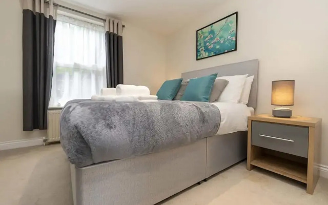 Alexandra Terrace Suite by Paymán Club