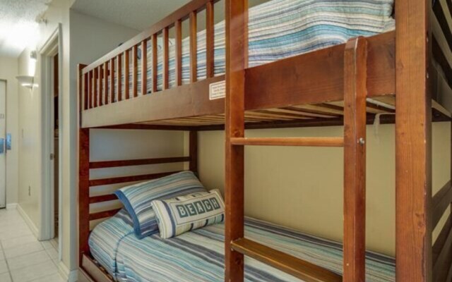 Pelican Beach 102 1 Bedroom Condo