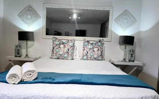 CH Airport Accommodation Room 2