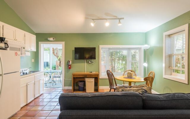 Southernmost Sanctuary Apartment