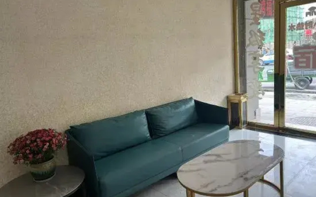 Hongfu Hotel