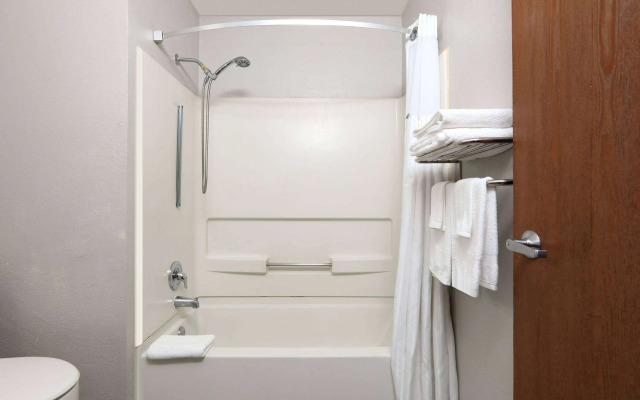 Super 8 by Wyndham Amarillo