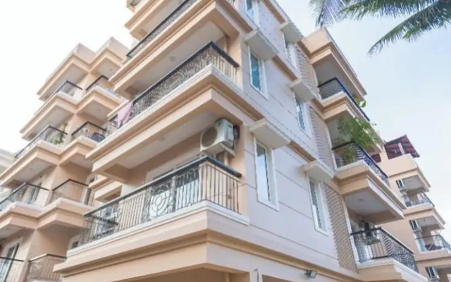 Palm Retreat 1BHK Pool & Field Views