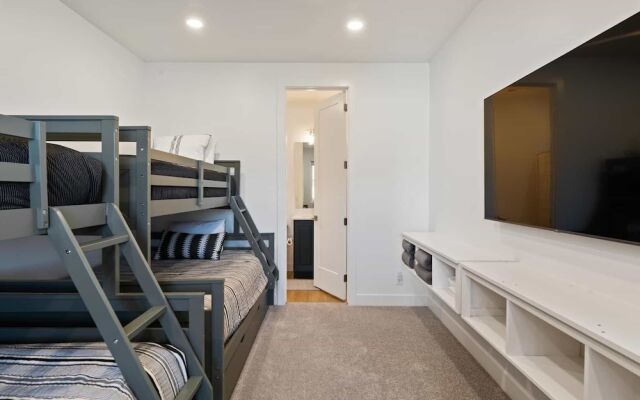 Lux Azul by RedAwning