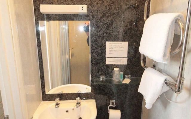 Marine Parade Hotel