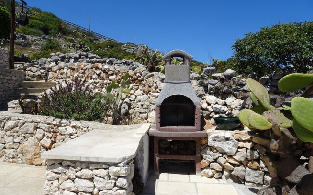 Villa On Seaside With Pool, Puglia