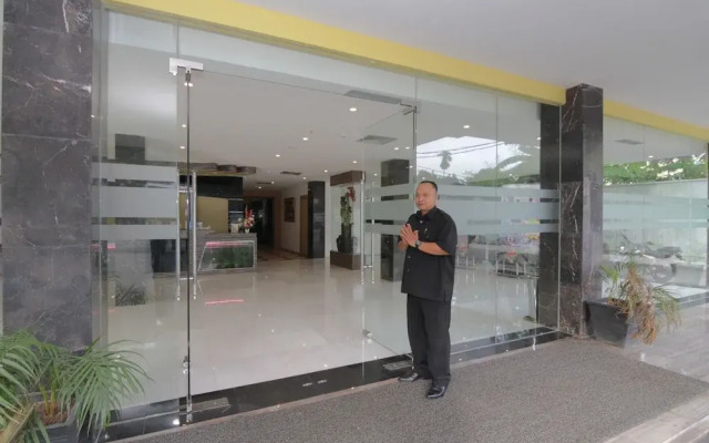 Airy Nagoya Raden Patah Libra Centre Batam