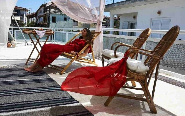 Maisonette Rouge - Paradise By The Beach