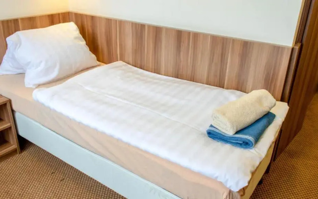 Balaton Colors Beach Hotel