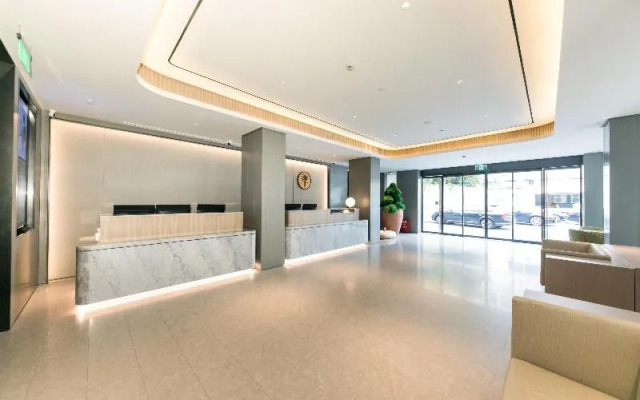 Ji Hotel Shanghai Hongqiao Maotai Road