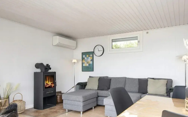 8 Person Holiday Home in Aabenraa