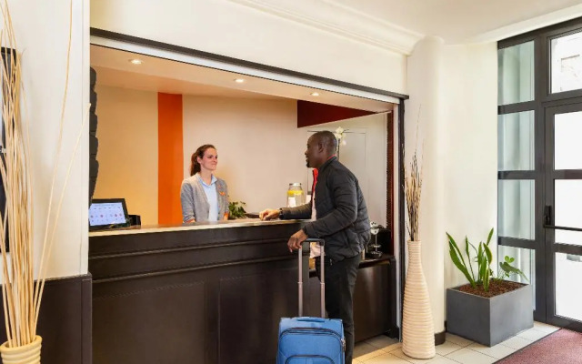 Aparthotel Adagio Access La Défense Léonard de Vinci