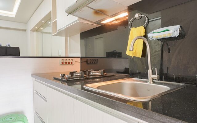 Comfort And Simply 2Br At Green Bay Pluit Apartment