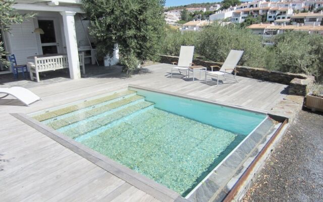 Casa Con Piscina En Cadaques - 1593