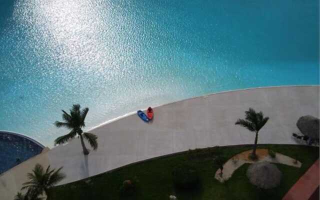 Dreams Lagoon Cancun