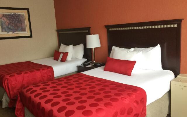 Ramada by Wyndham East Syracuse Carrier Circle