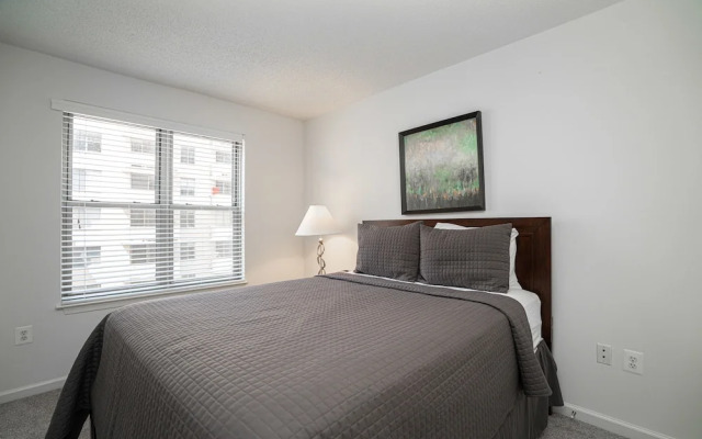 SoBe N Street Apartments