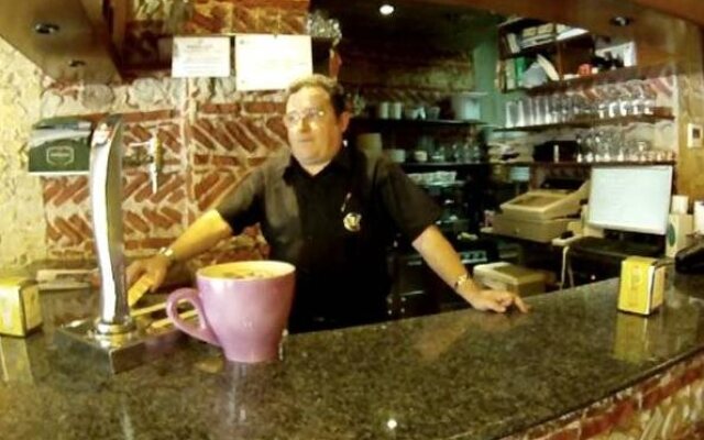 Hostal Restaurante Cornella