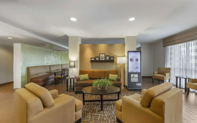 Sleep Inn & Suites
