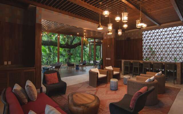 Botanika Osa Peninsula, Curio Collection by Hilton