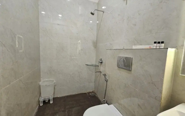 Devki Grand Hotel