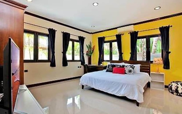 Baan Charlie Angel Pool Villa By Pinky