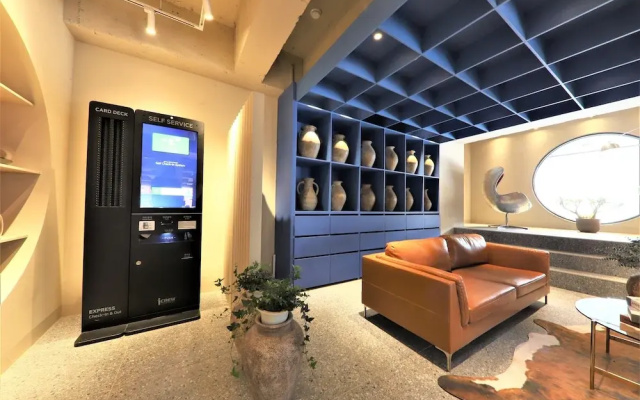 MU:TE Hotel