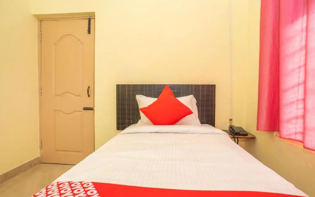 Shree Comforts By OYO Rooms
