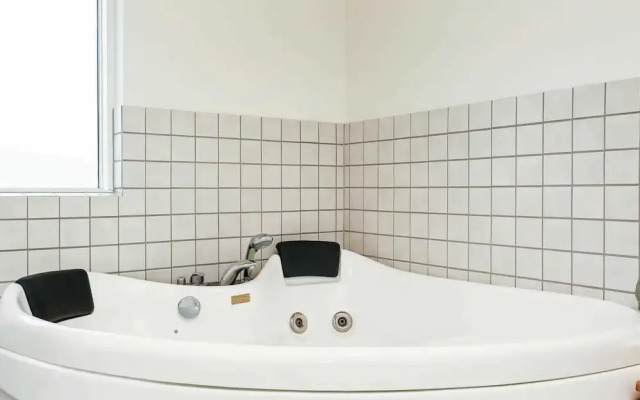 10 Person Holiday Home in Hvide Sande