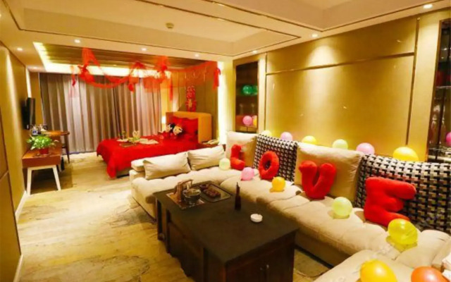 Yingbin Holiday Hotel