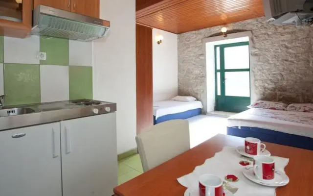 Apartments Adela