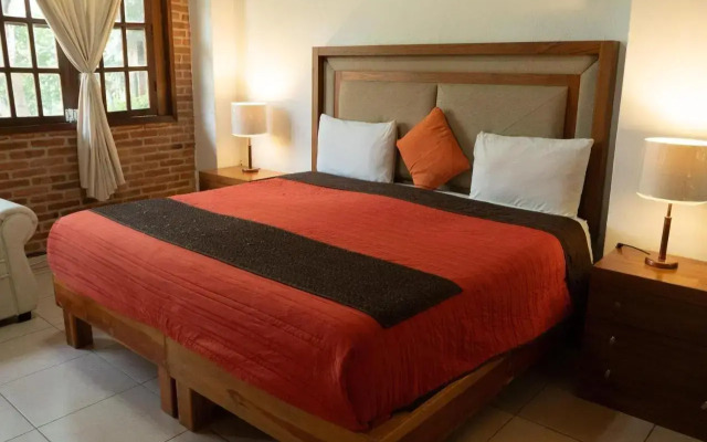La Joya del Lago Apartments