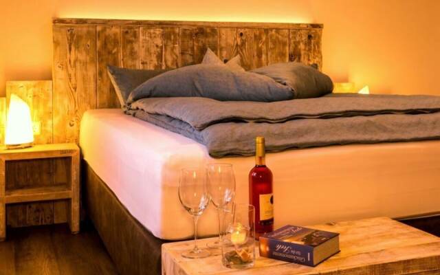 Dreamtime Modern Retreat