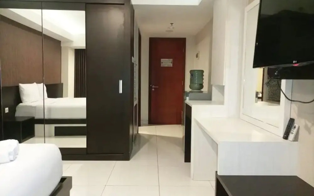 Luxurious Studio At Mataram City Apartment