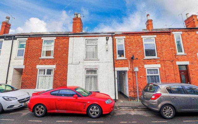 Superb 4 Double Bedroom House Lincoln